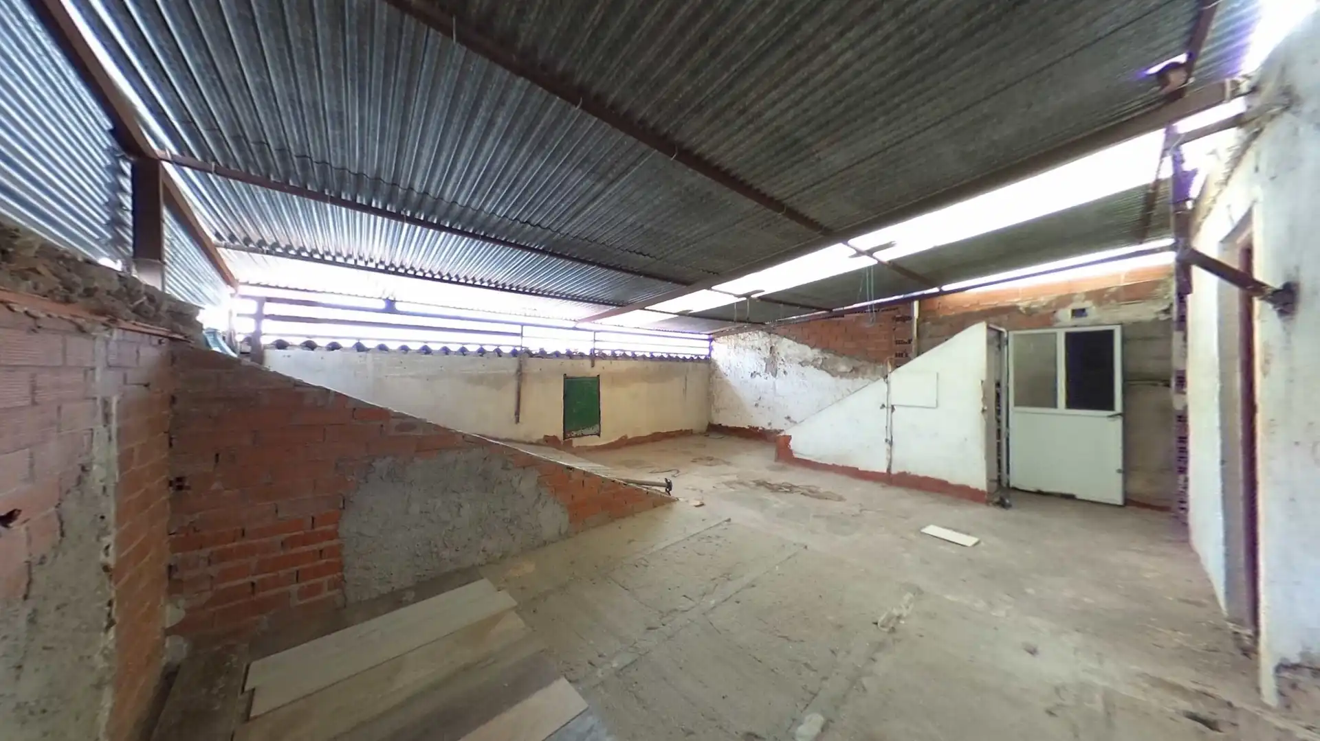 Casa adosada en venda en Quintanar de la Orden