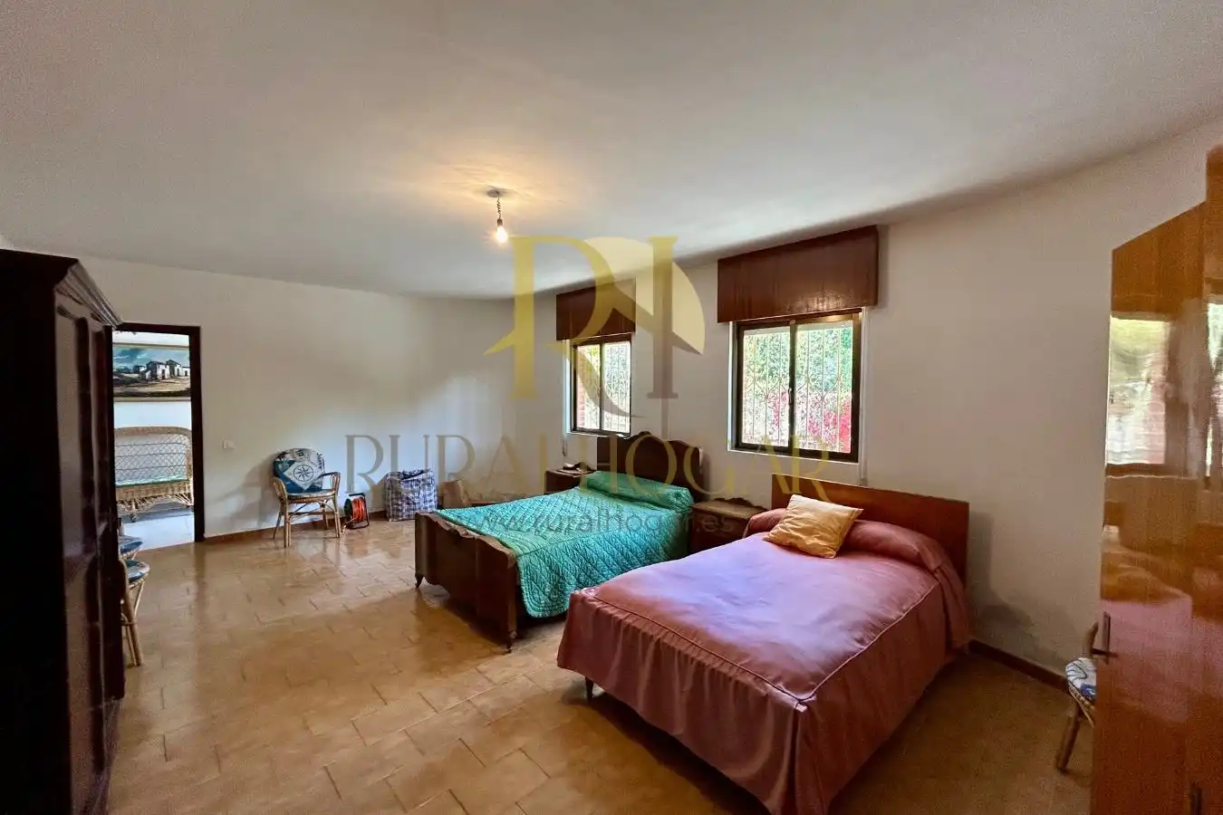 Vista exterior de Casa o chalet en venta en Matallana de Torío con Terraza