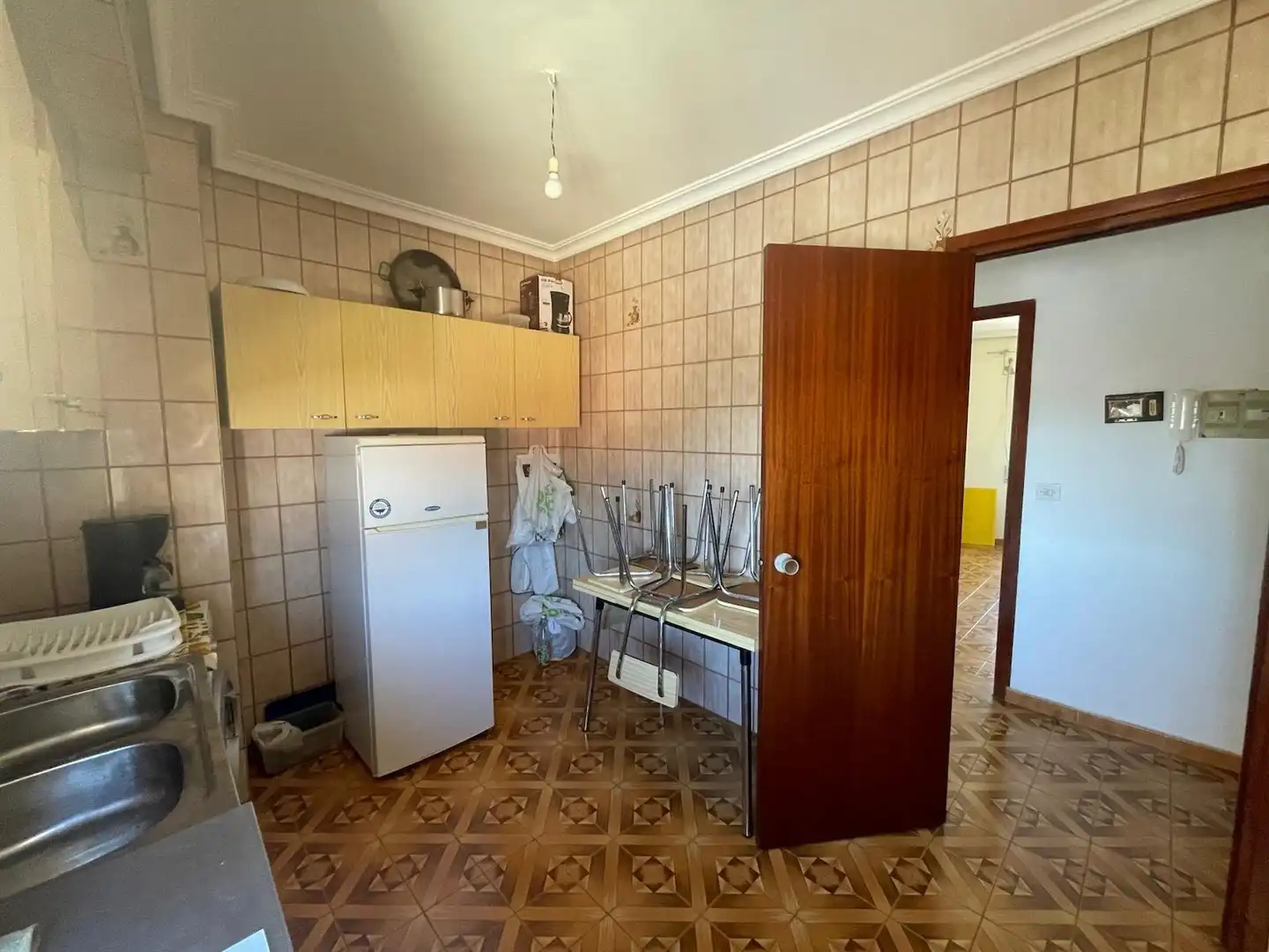 Kitchen of Flat for sale in Arroyo de la Luz  with Terrace, Furnished and Balcony