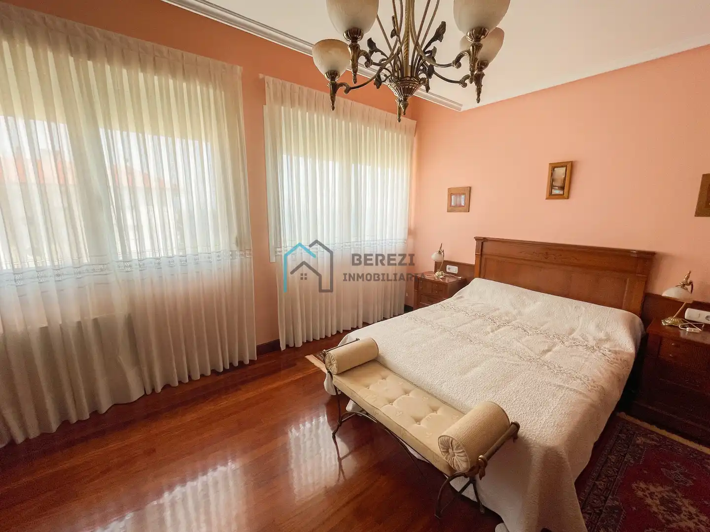 Habitación de Dúplex en venta en Bermeo con Calefacción, Amueblado y Balcón