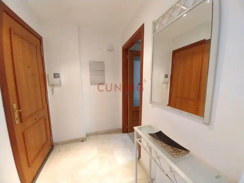 Habitación de Piso en venta en Cáceres con Aire acondicionado, Terraza y Piscina comunitaria