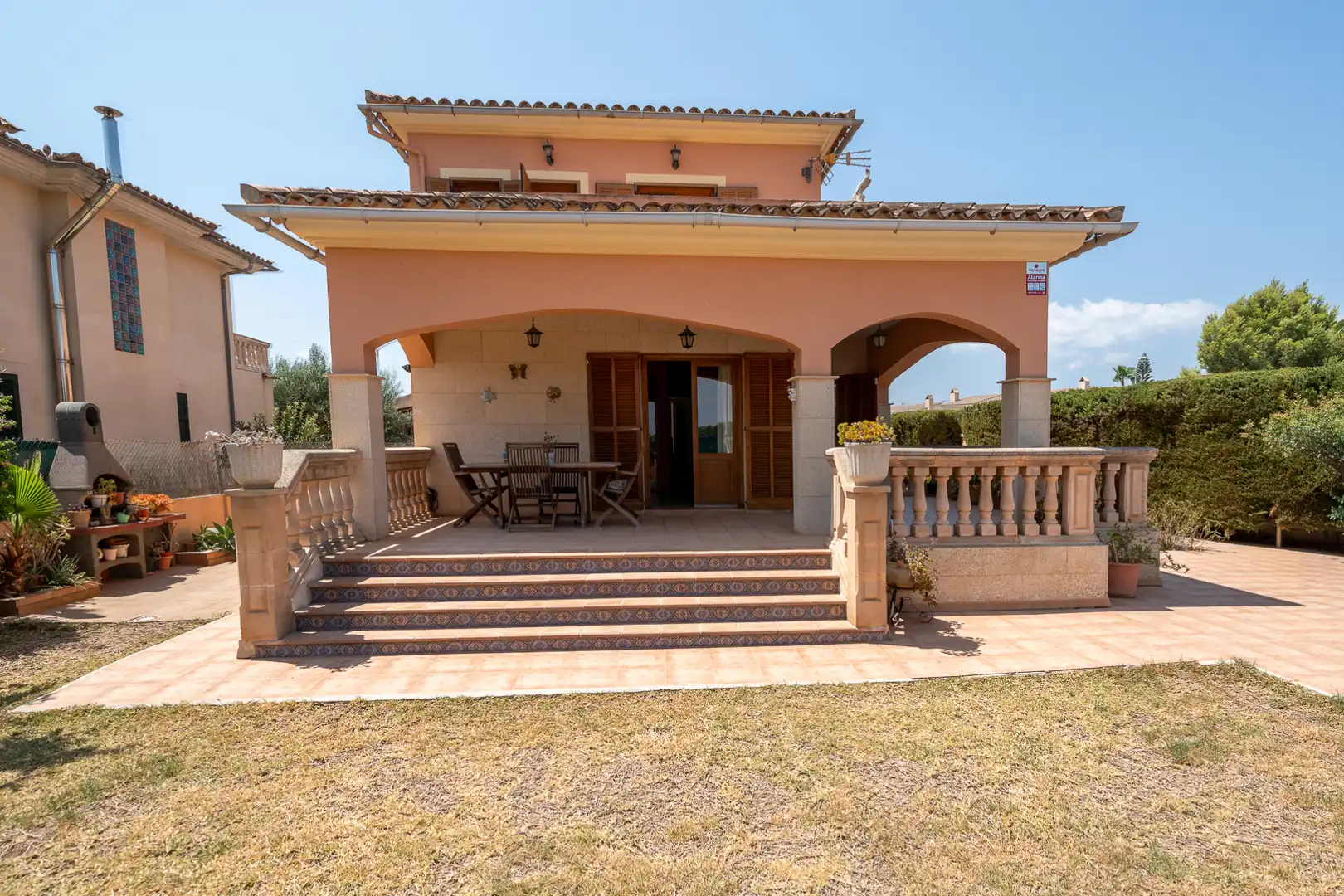 Vista exterior de Casa o xalet en venda en Marratxí amb Aire condicionat, Calefacció i Jardí privat