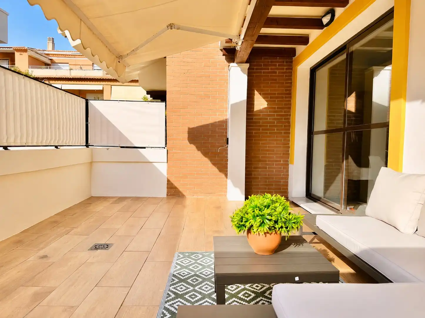 Apartament amb jardí en venda a Centro ciudad, imagen 3