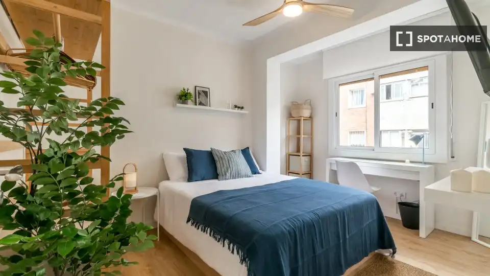 Schlafzimmer von Wohnung zur untervermieten in Barcelona mit Klimaanlage, Terrasse und Möbliert