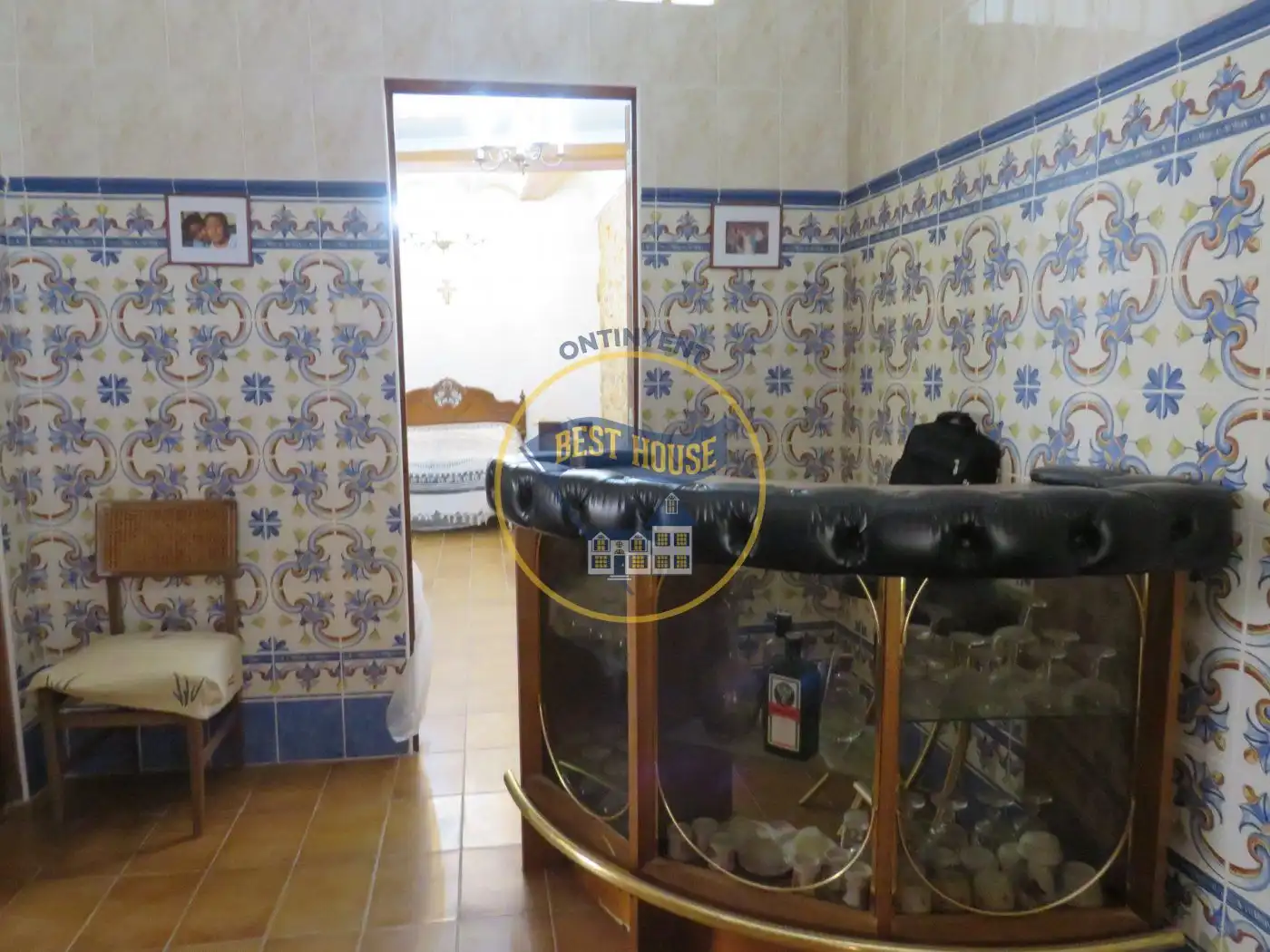 Houses for sale in Montesa  with Terrace and Furnished