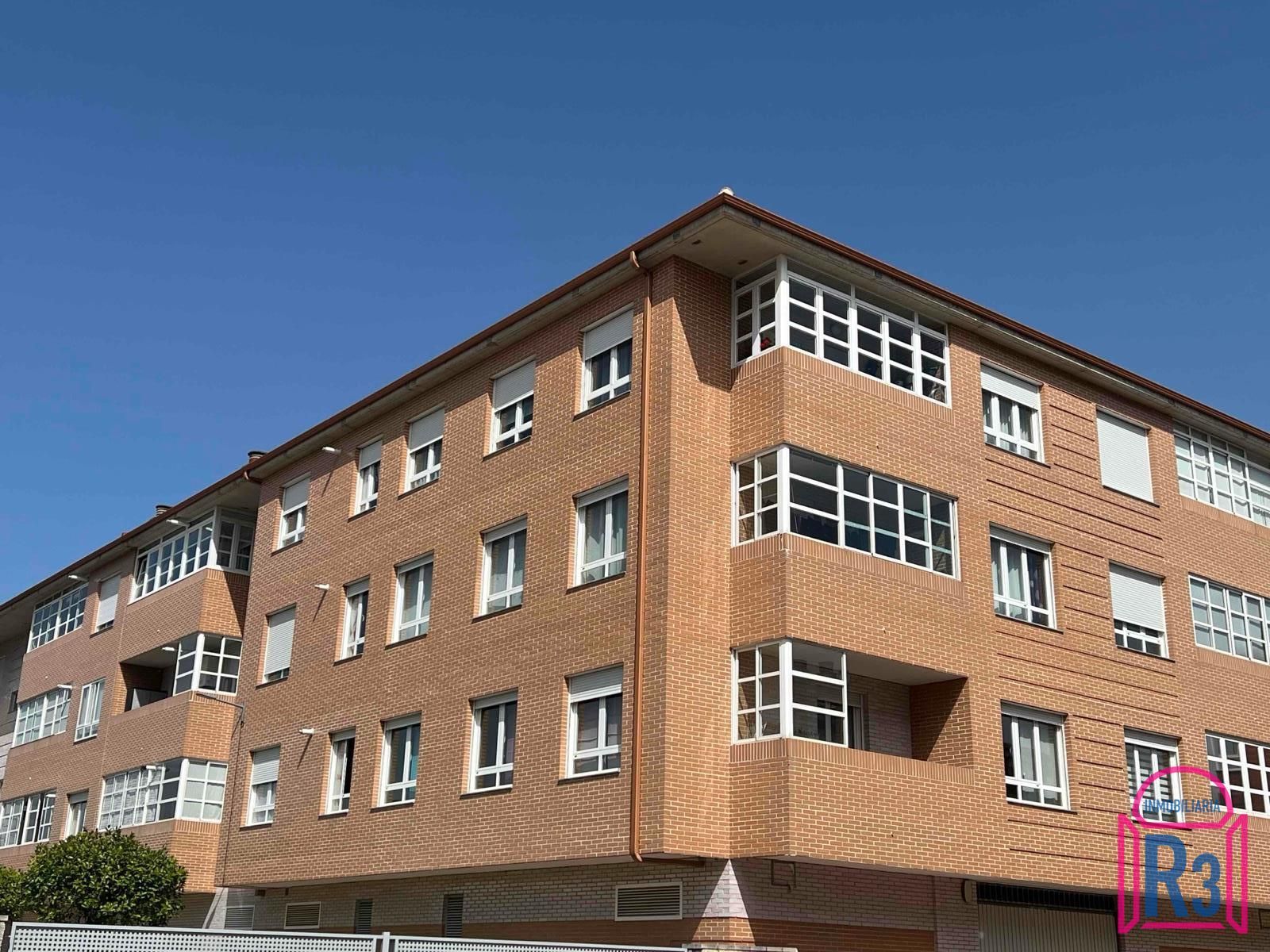 Vista exterior de Apartament de lloguer en San Andrés del Rabanedo amb Calefacció, Terrassa i Traster