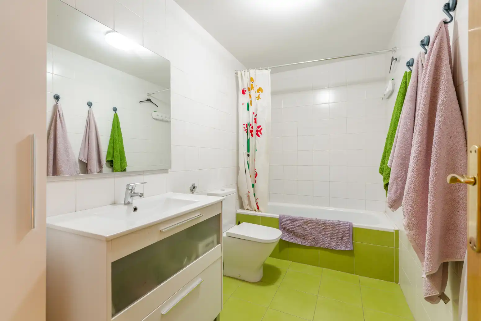 Bathroom of Detached homes for sale in Berrioplano / Berriobeiti  with Heating, Terrace and Furnished