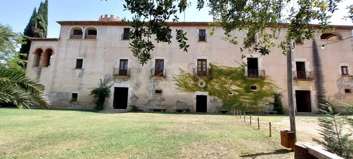 Exterior view of Country homes for sale in Flaçà  with Air Conditioner, Heating and Private garden