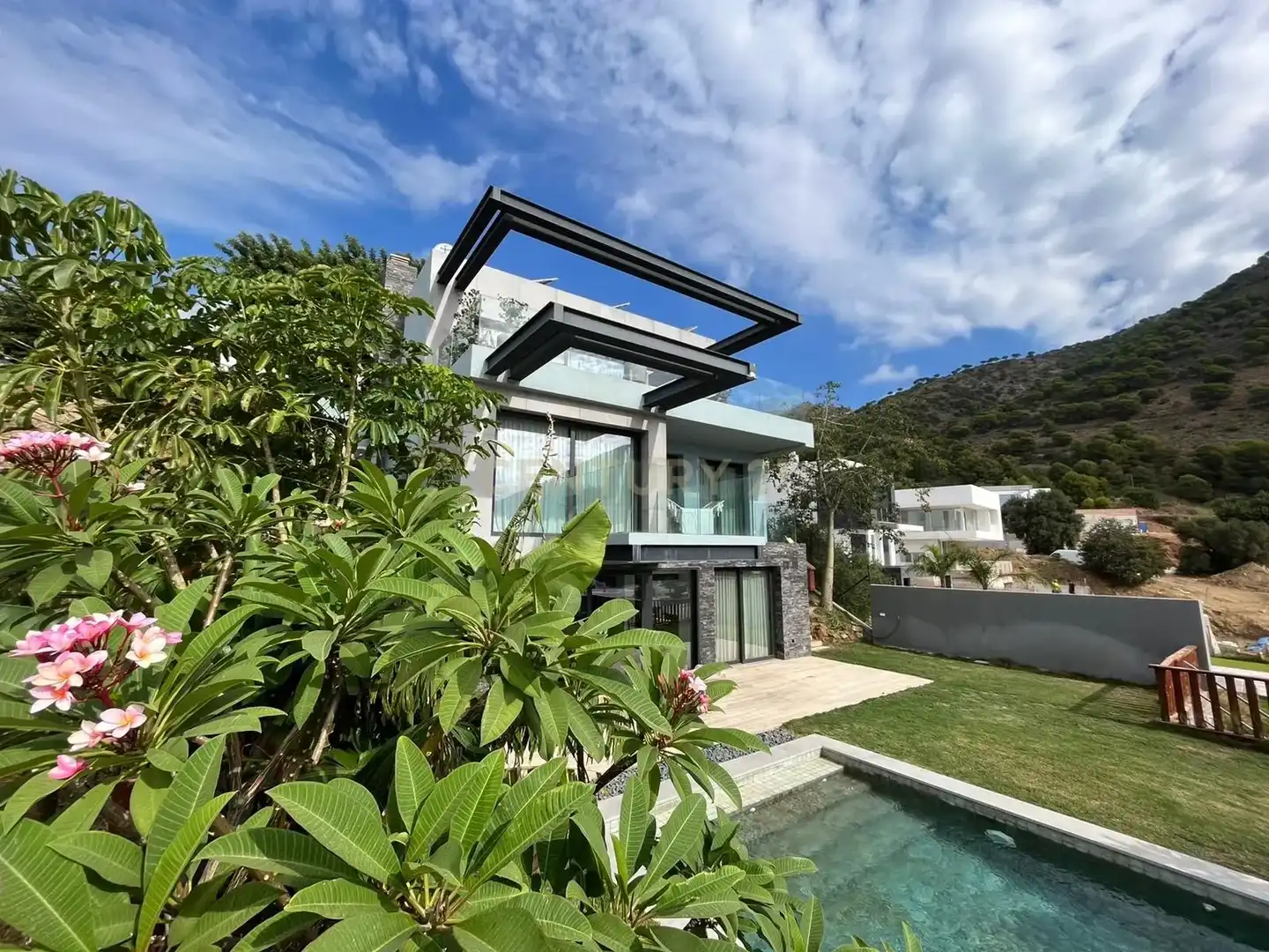Maison avec piscine à vendre à Araucaria 31