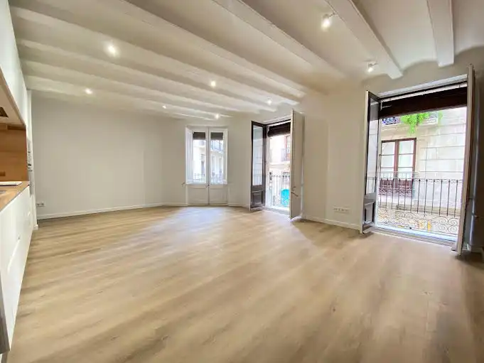 Sala de estar de Piso en venta en Barcelona con Aire acondicionado, Calefacción y Parquet