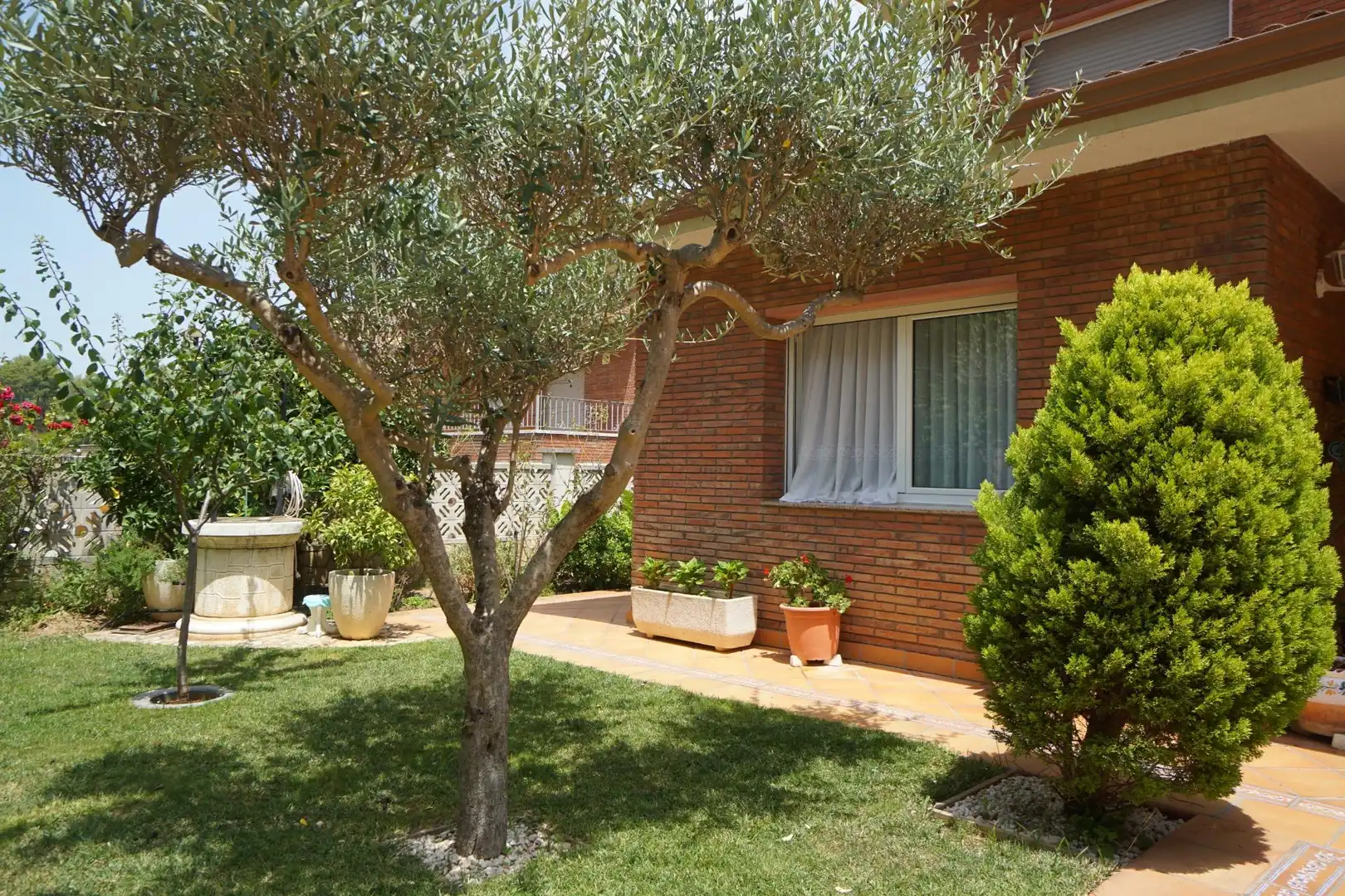 Garden of Houses for sale in Sant Boi de Llobregat  with Air Conditioner, Heating and Swimming Pool