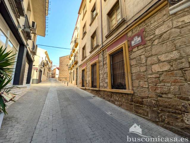 Local comercial en Venta en Campanario en Centro ciudad