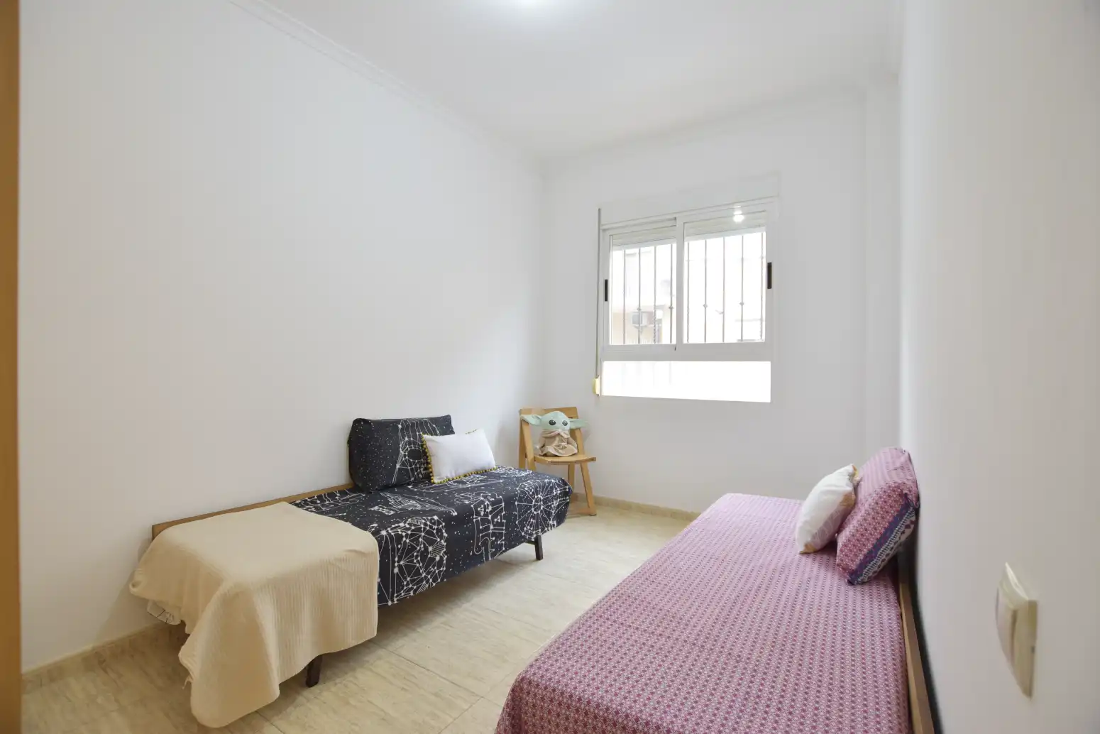 Piso de alquiler en Rafelbuñol / Rafelbunyol, Valencia
