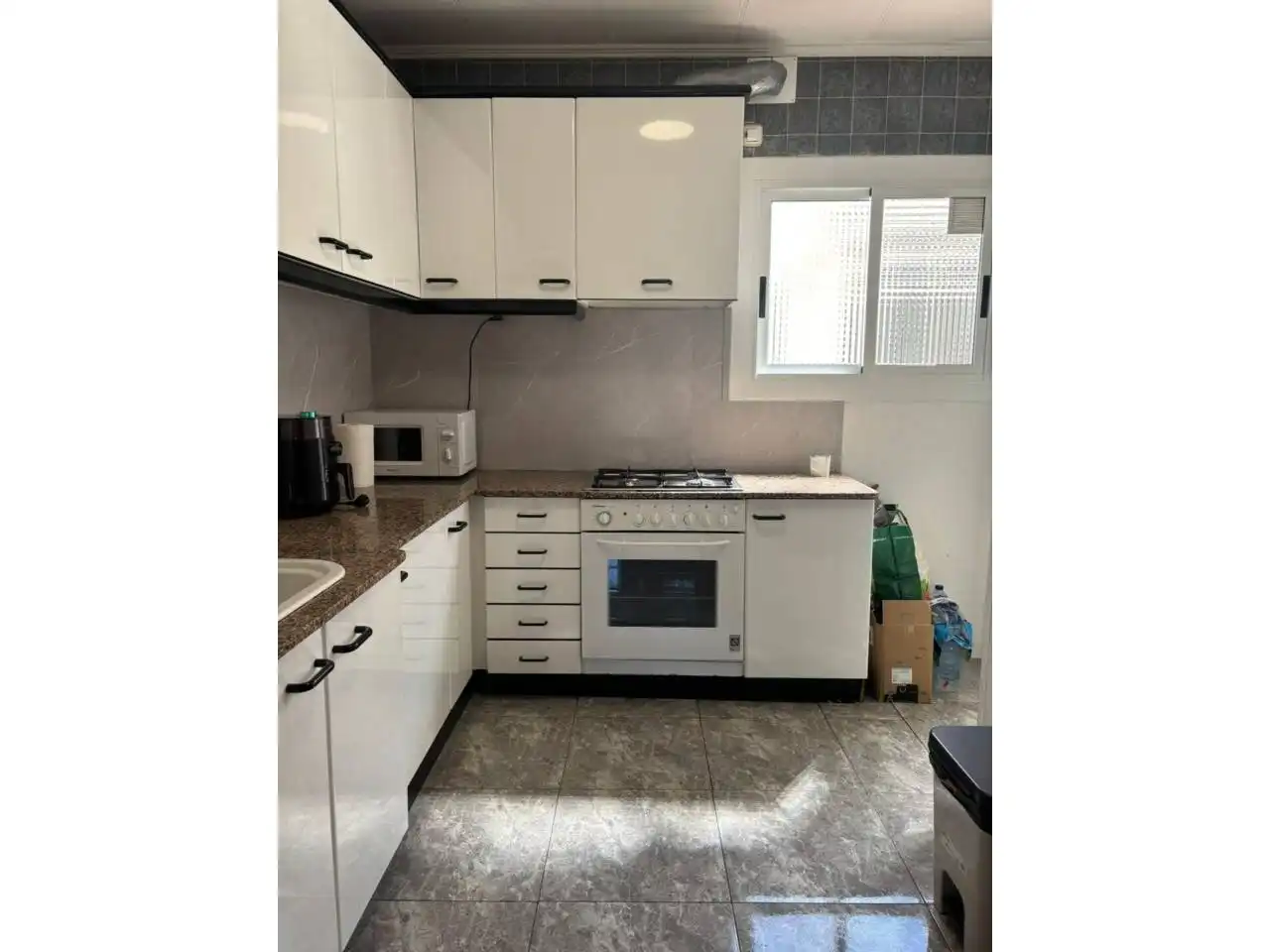 Cocina de Piso en venta en Cerdanyola del Vallès con Aire acondicionado, Calefacción y Parquet