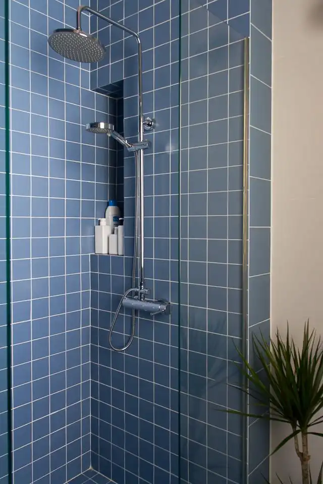 Baño de Piso de alquiler en Madrid con Aire acondicionado y Amueblado
