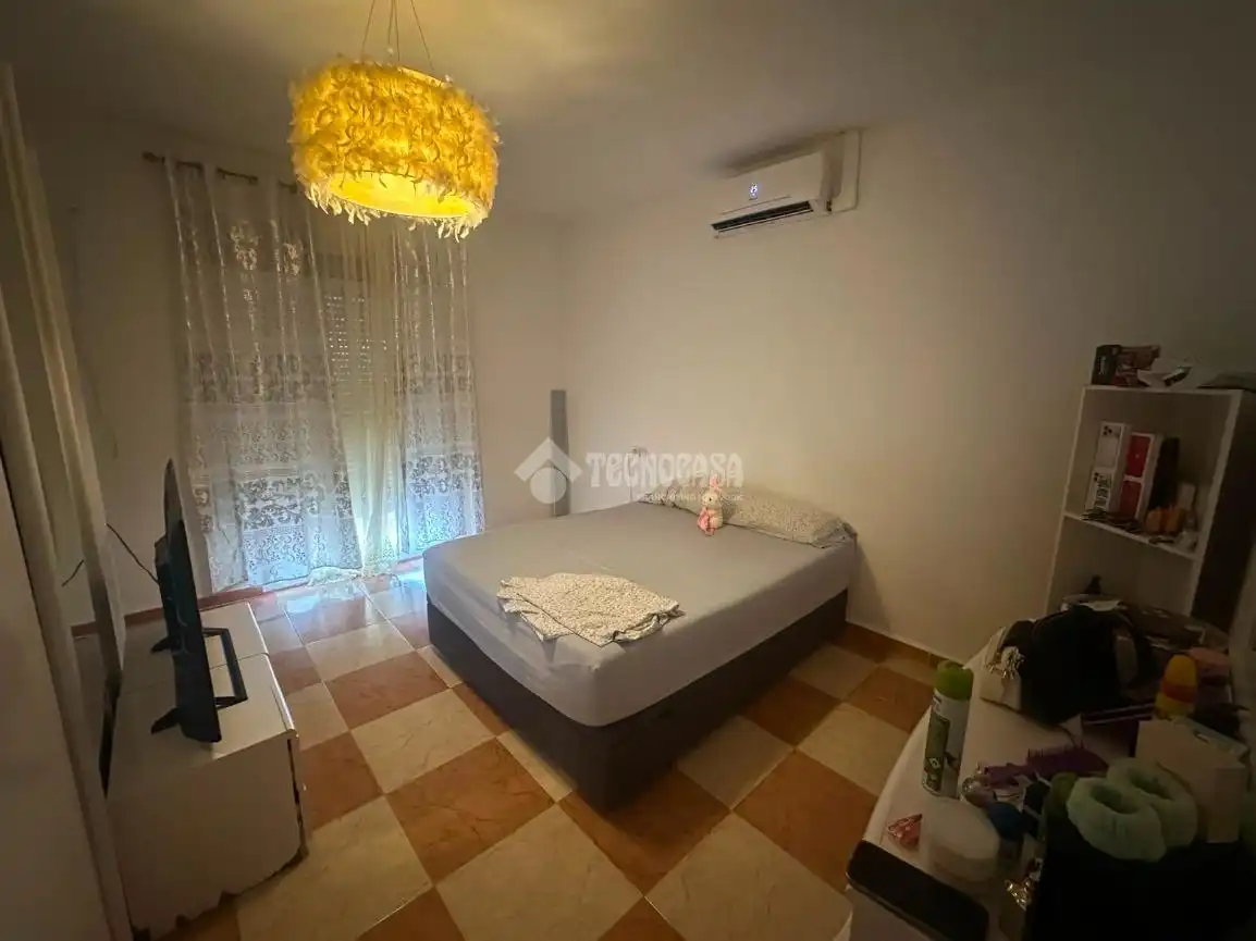 Bedroom of Detached homes for sale in Mengíbar  with Air Conditioner, Terrace and Balcony