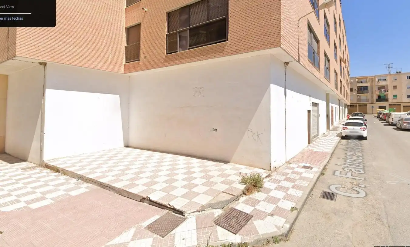Local comercial en venda a Adra