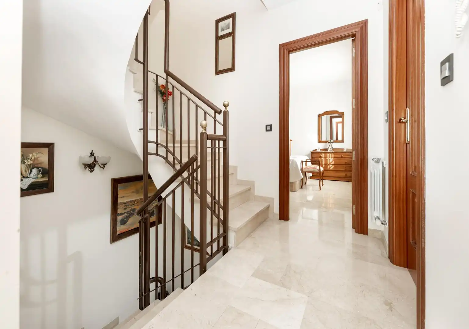 Casa adosada en venta en Granada con Calefacción
