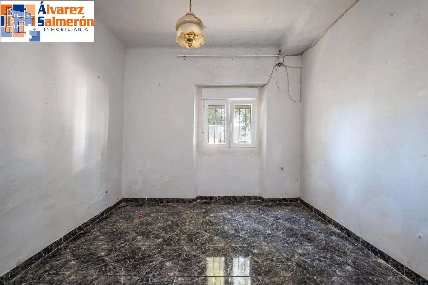 Casa o xalet en venda en Albolote amb Terrassa i Balcó