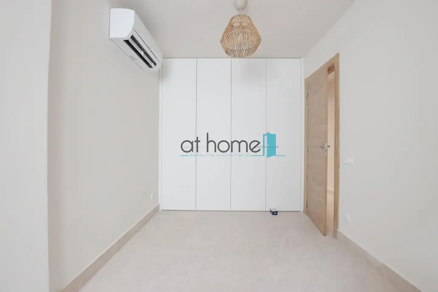 Schlafzimmer von Wohnung zur Miete in Alboraya mit Klimaanlage, Terrasse und Möbliert