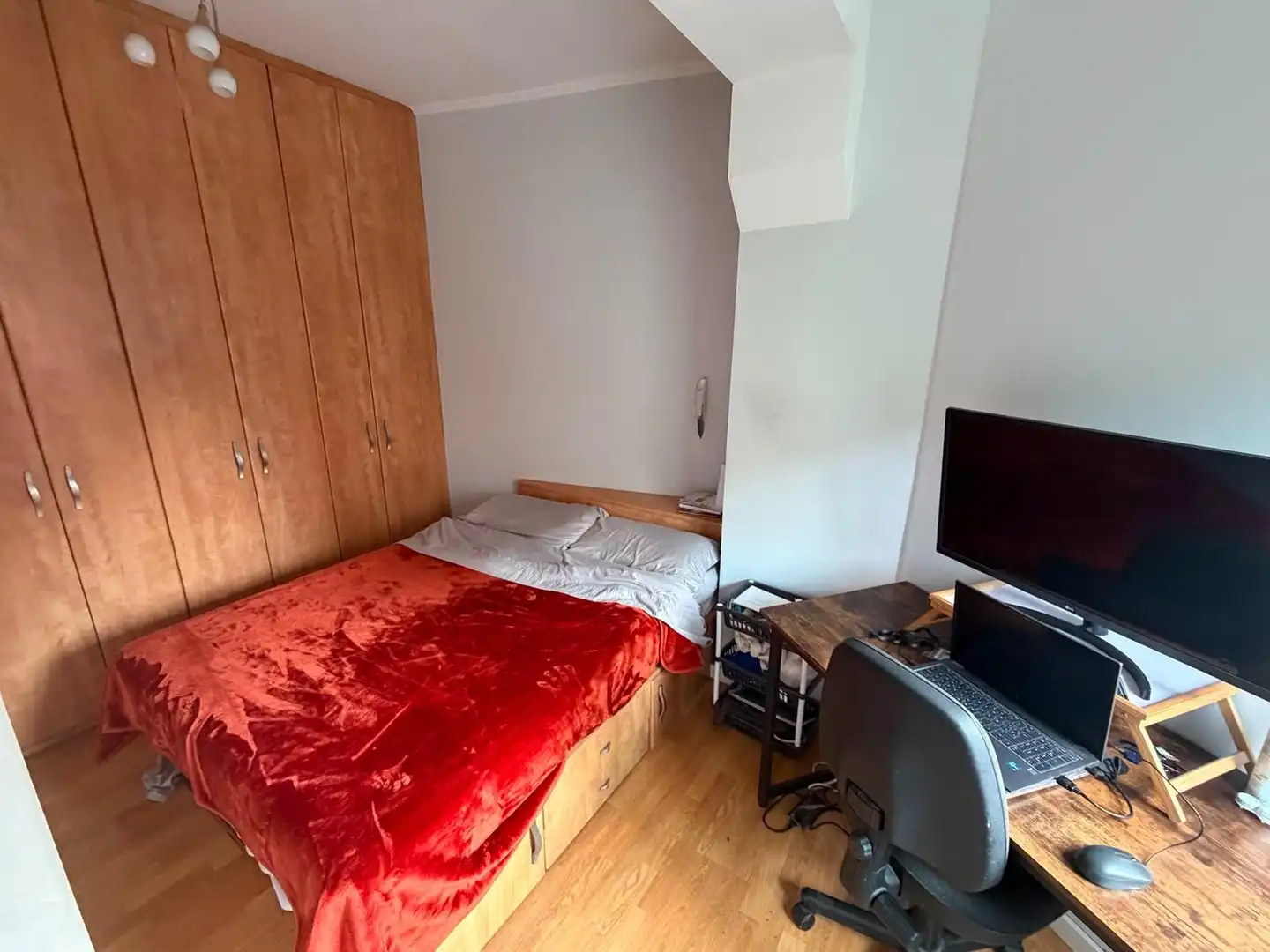Piso con ascensor en venta en Calle Violant d'Hongria, imagen 3