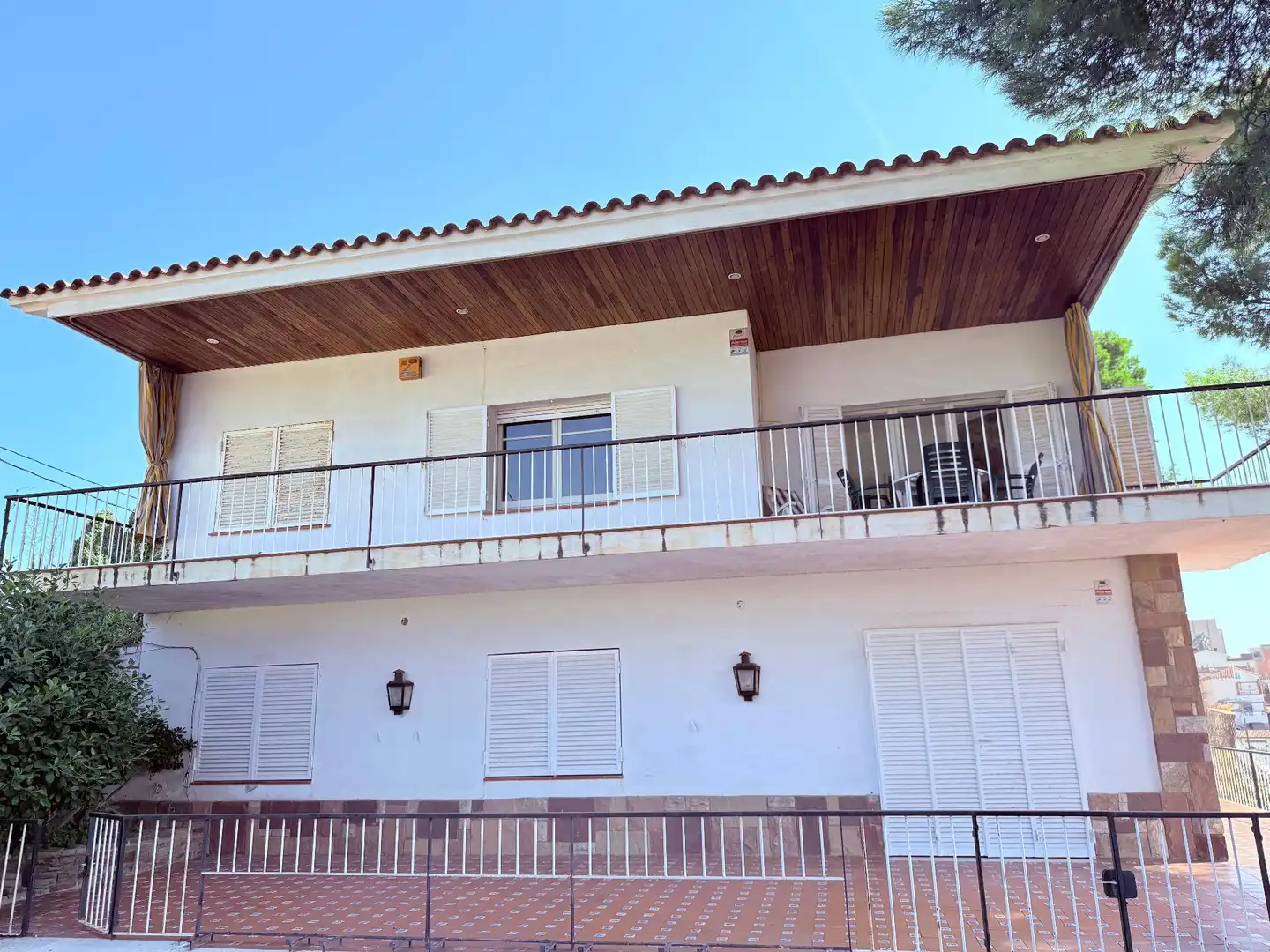Vista exterior de Casa o chalet en venta en El Masnou con Calefacción, Jardín privado y Terraza