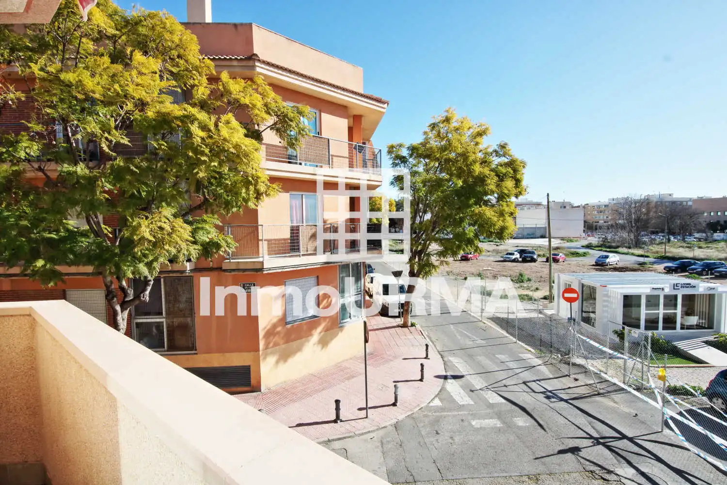 Vista exterior de Piso en venta en San Vicente del Raspeig / Sant Vicent del Raspeig con Aire acondicionado, Trastero y Amueblado