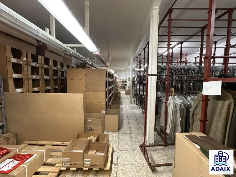 Nau industrial en venda a Consuegra