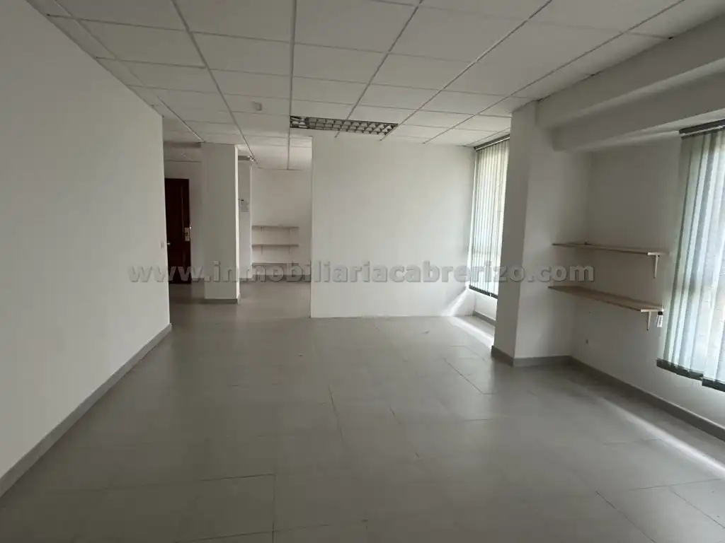 Oficina en venta en  Logroño