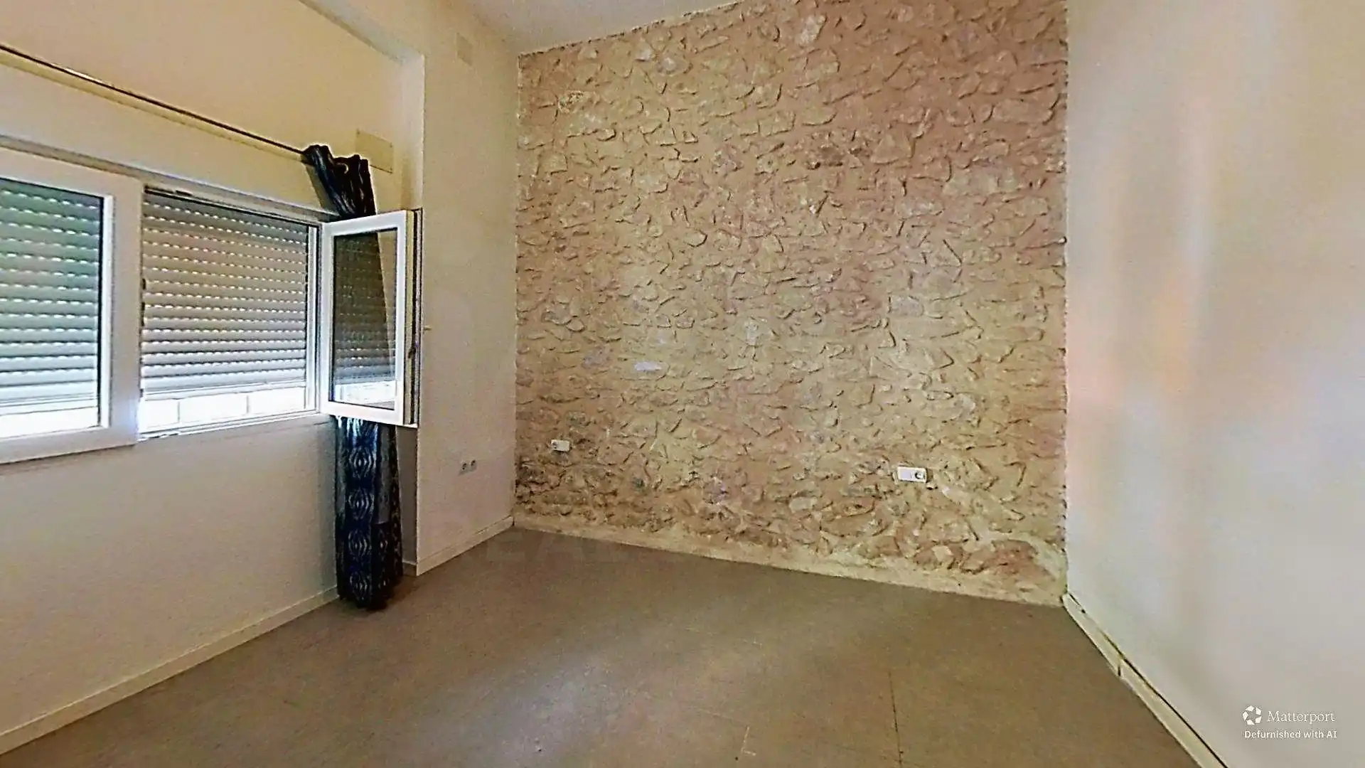 Local en venta en Pla - Carolinas