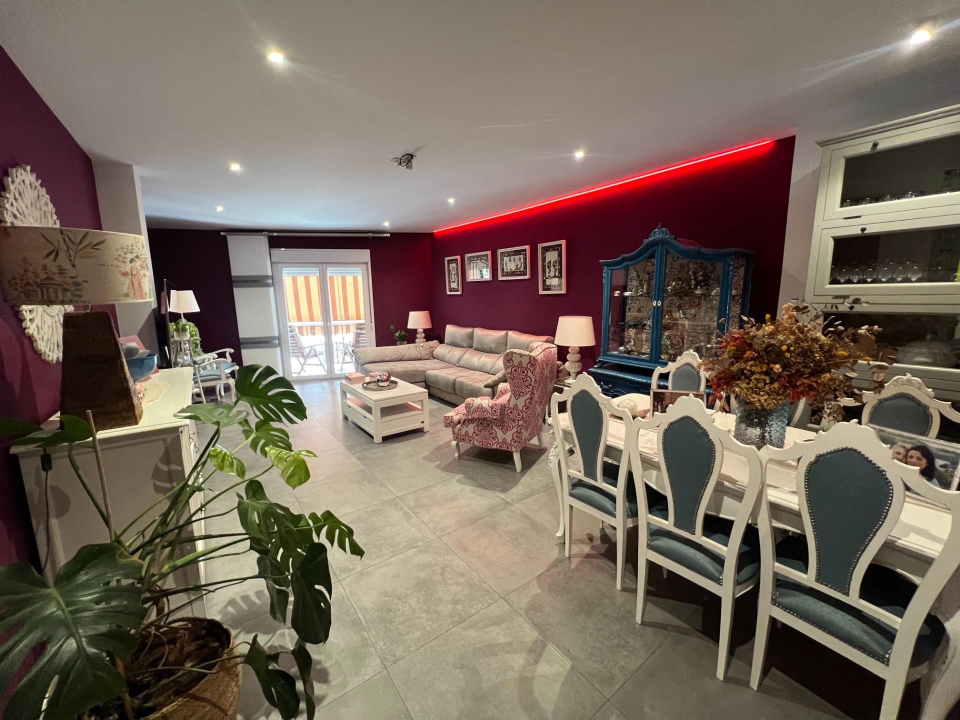 Menjador de Pis en venda en  Córdoba Capital amb Aire condicionat, Terrassa i Traster