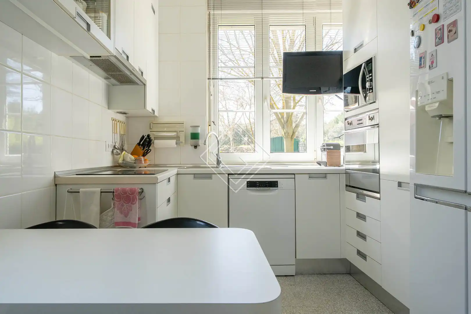 Cuina de Casa o xalet en venda en Madrid amb Aire condicionat, Calefacció i Jardí privat