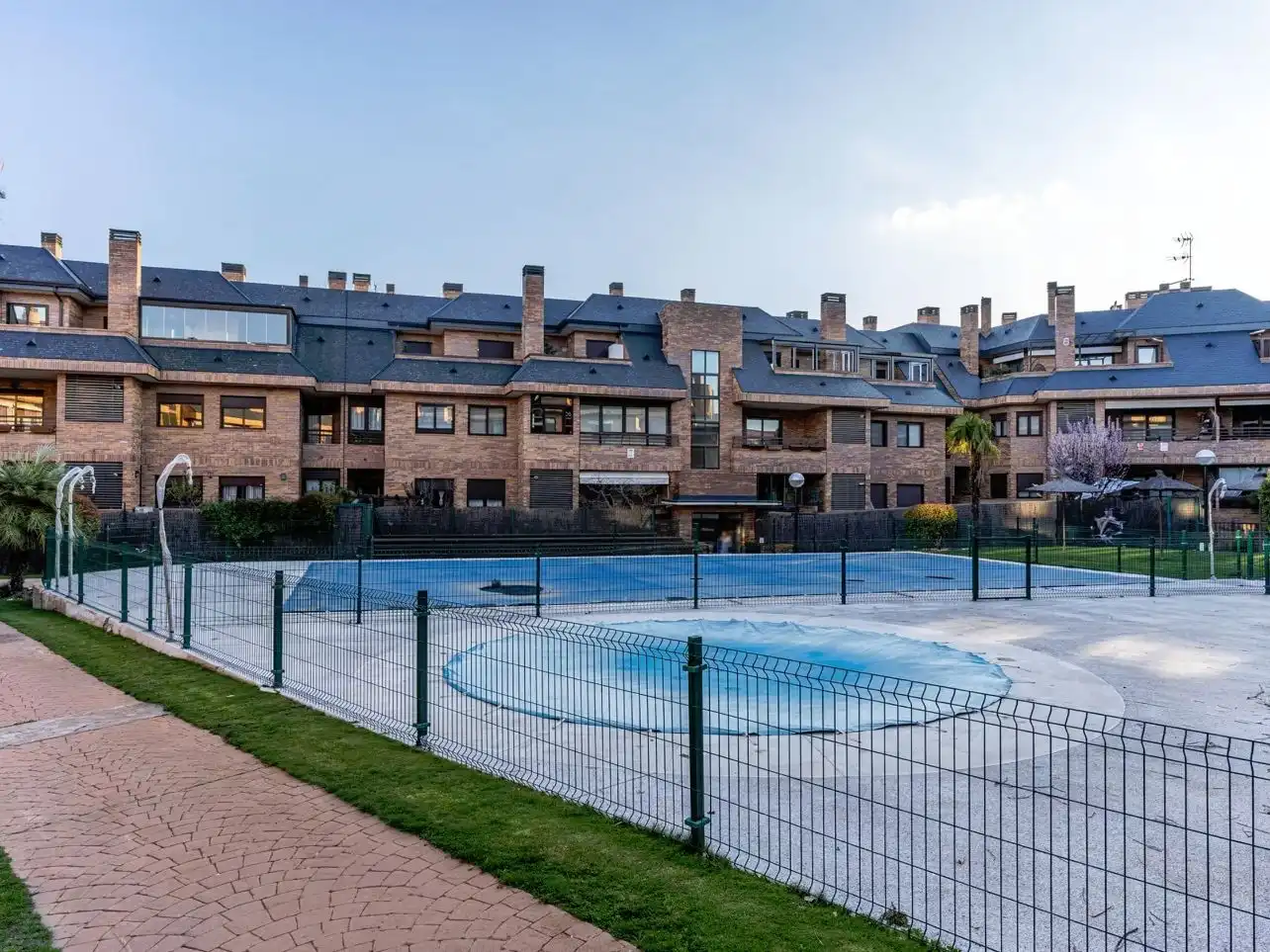 Piscina de Àtic en venda en Las Rozas de Madrid amb Aire condicionat, Terrassa i Piscina