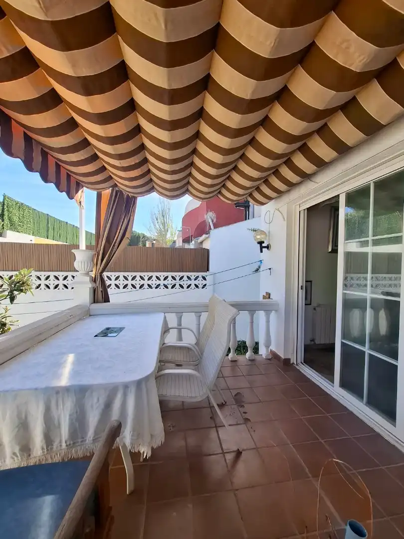 Terraza de Casa o chalet en venta en Villaviciosa de Odón con Aire acondicionado, Calefacción y Jardín privado