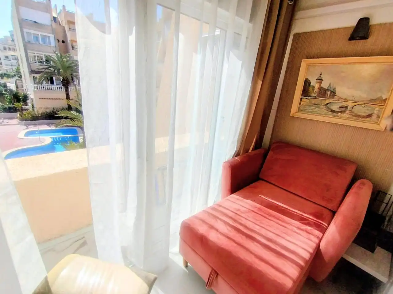 Dormitori de Pis en venda en Torrevieja amb Aire condicionat, Terrassa i Piscina comunitària