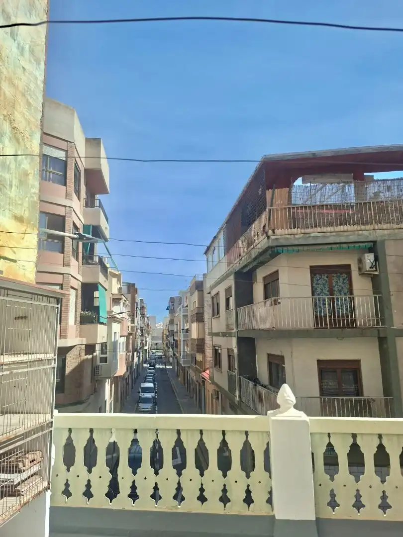 Vista exterior de Casa o chalet en venta en Alicante / Alacant con Aire acondicionado, Calefacción y Terraza