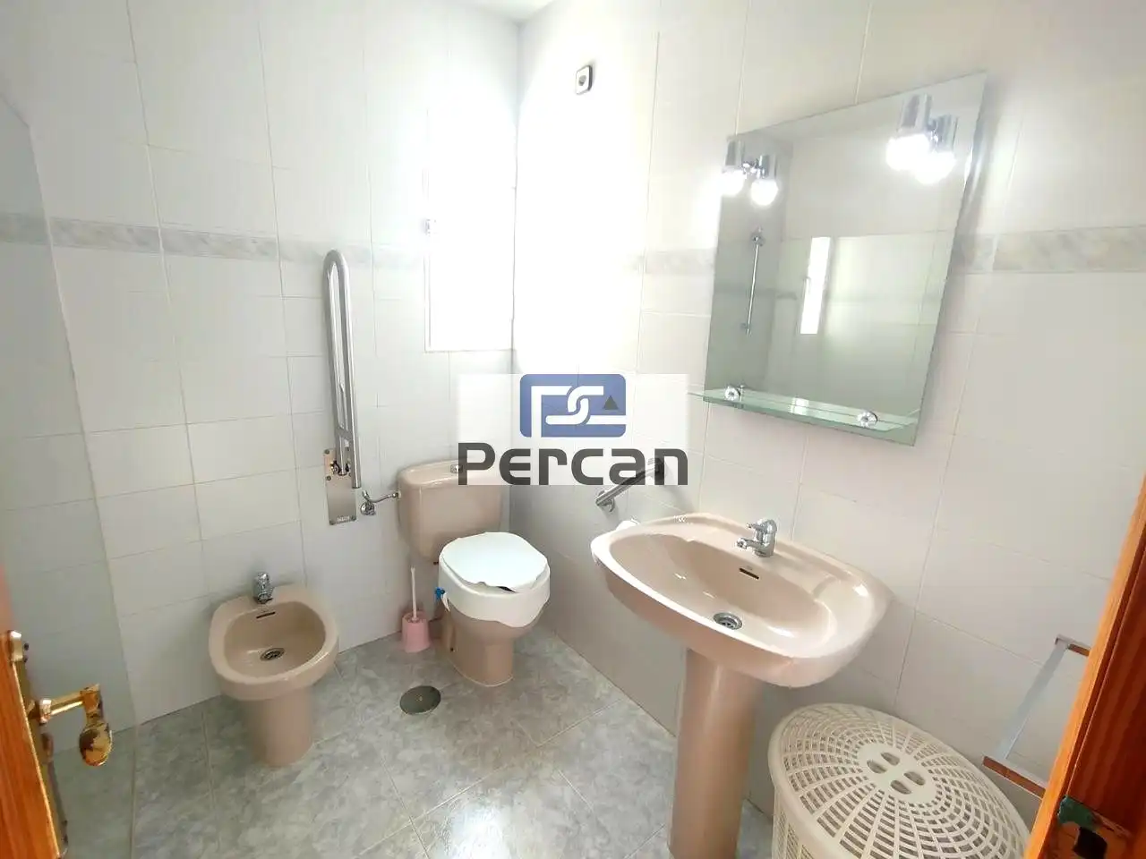 Ground floor for sale in Miguel Alcaraz, Centro