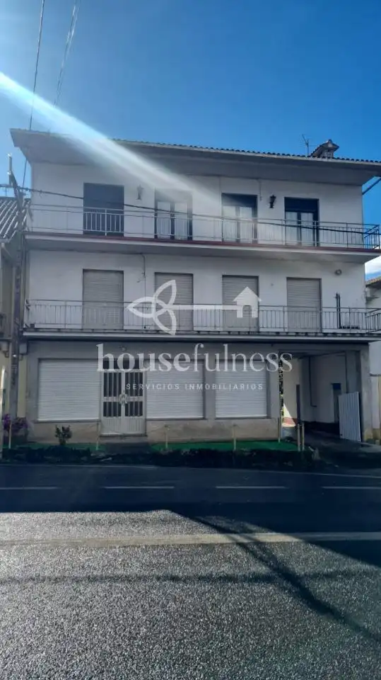 Exterior view of Buildings for sale in Pontedeume