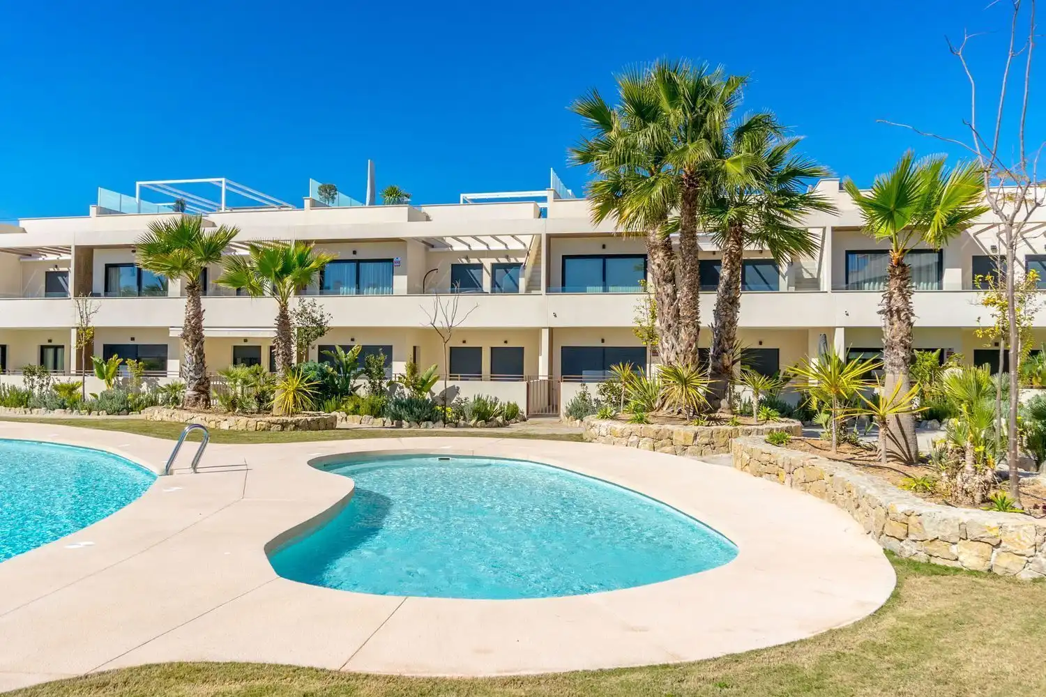 Apartament amb piscina en venda a maestro aquino, imagen 3