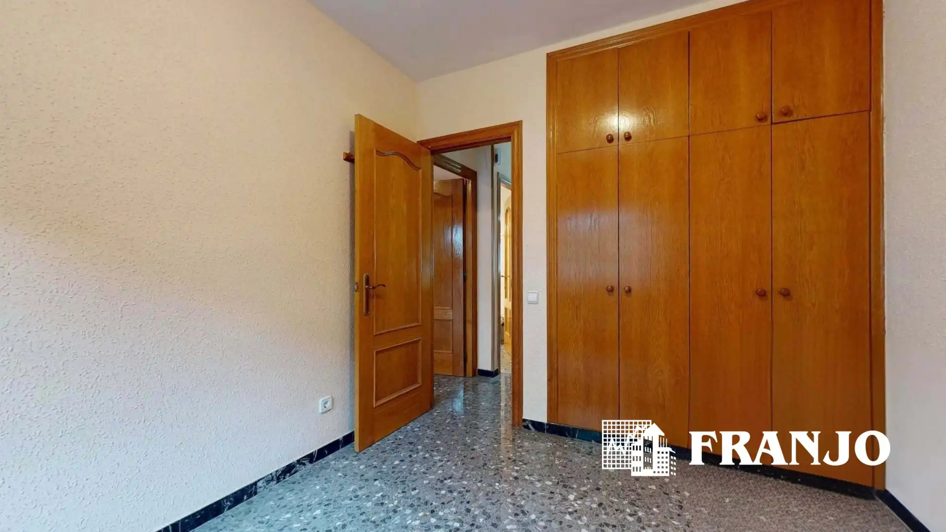 Adossat amb terrassa en venda a Centre - Eixample – Can Llobet, imagen 17