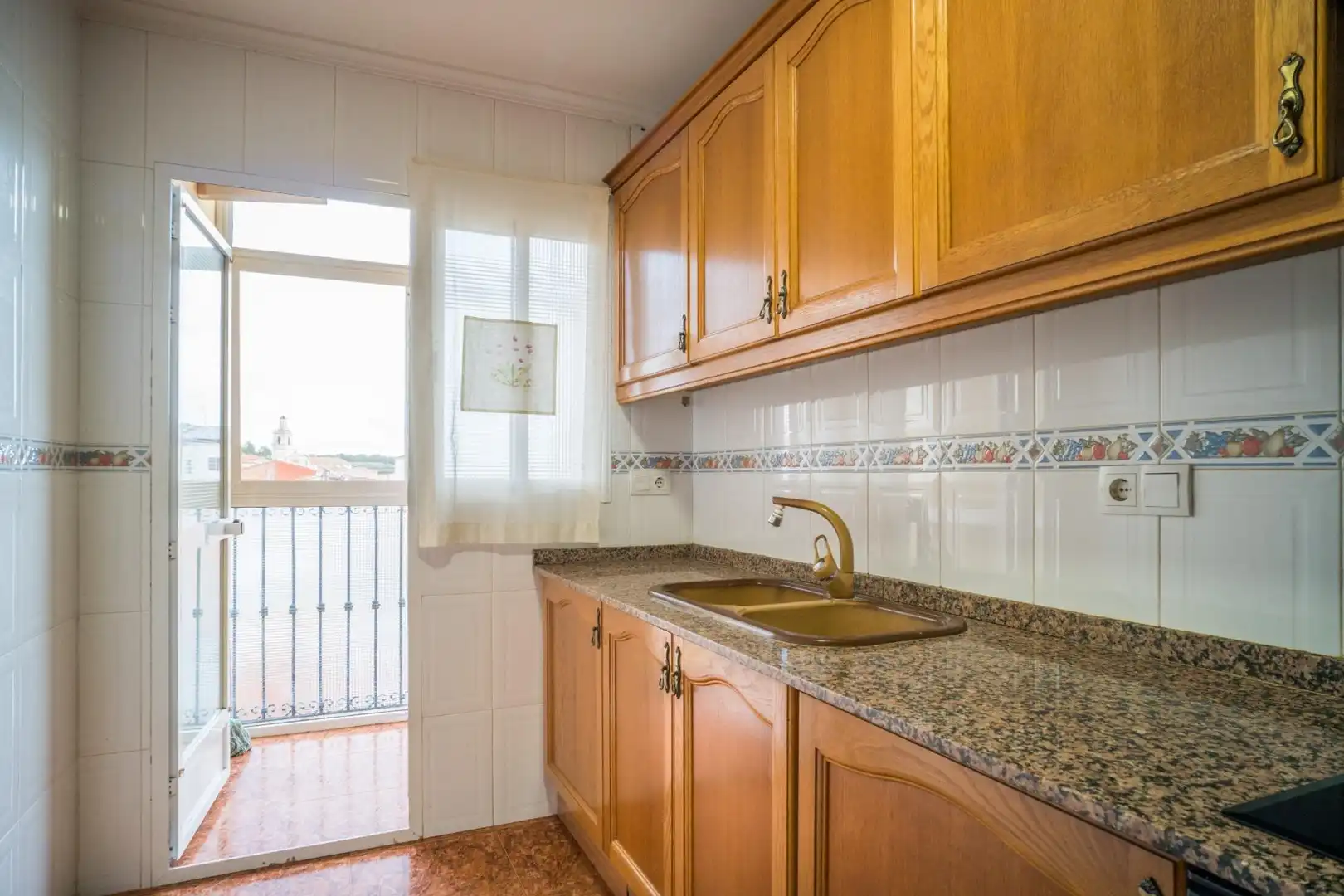 Kitchen of Flat for sale in Bolbaite
