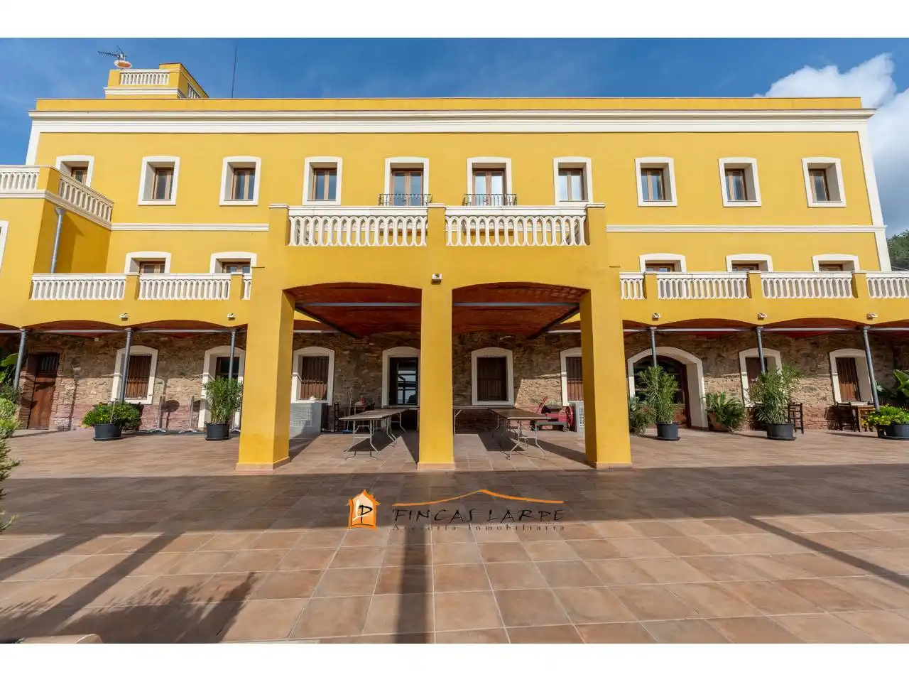 Country homes for rent in Les Grases