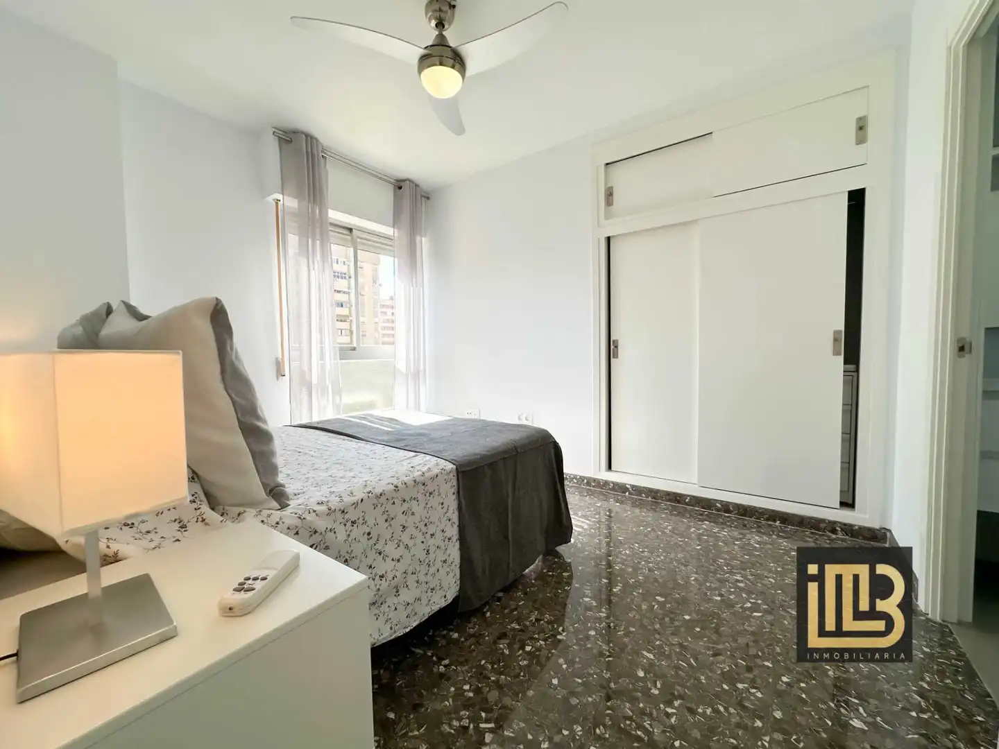 Habitación de Piso de alquiler en Málaga con Aire acondicionado, Trastero y Amueblado