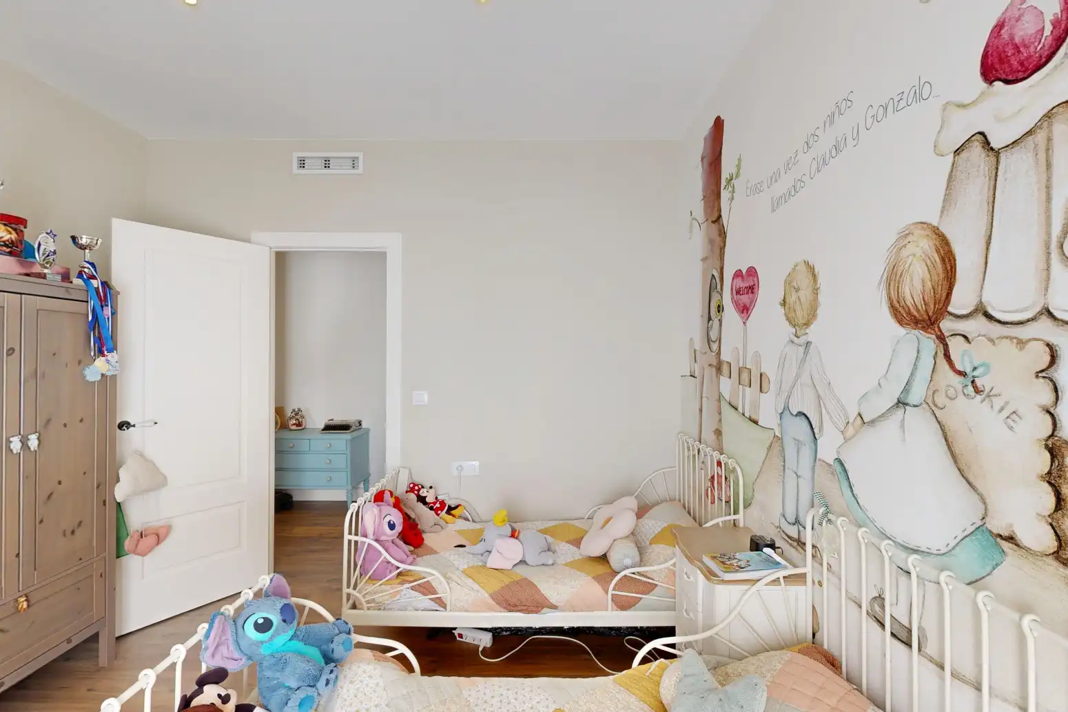 Bedroom of Houses for sale in Cartagena  with Air Conditioner, Parquet flooring and Terrace