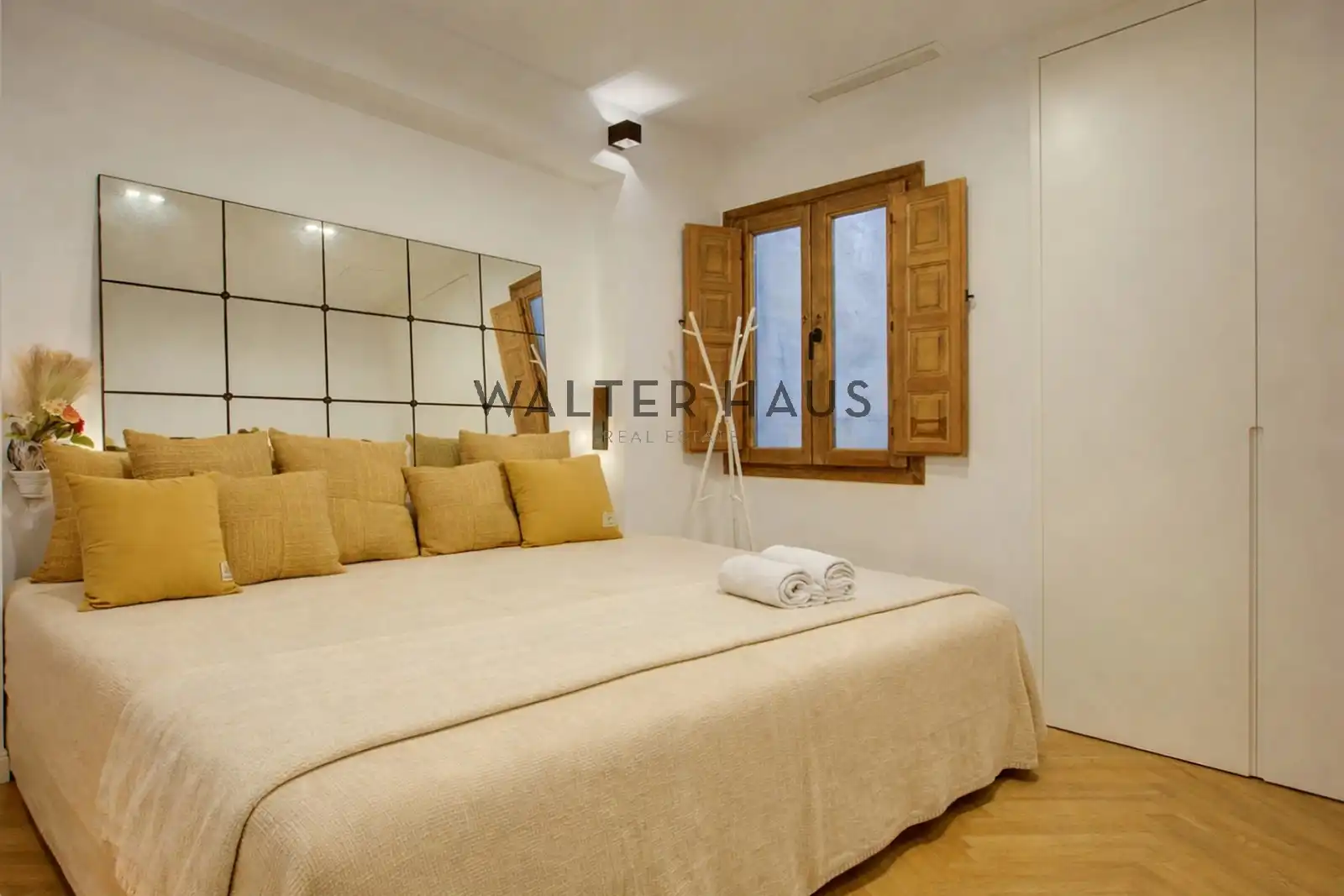 Habitación de Piso en venta en Barcelona con Aire acondicionado, Calefacción y Terraza