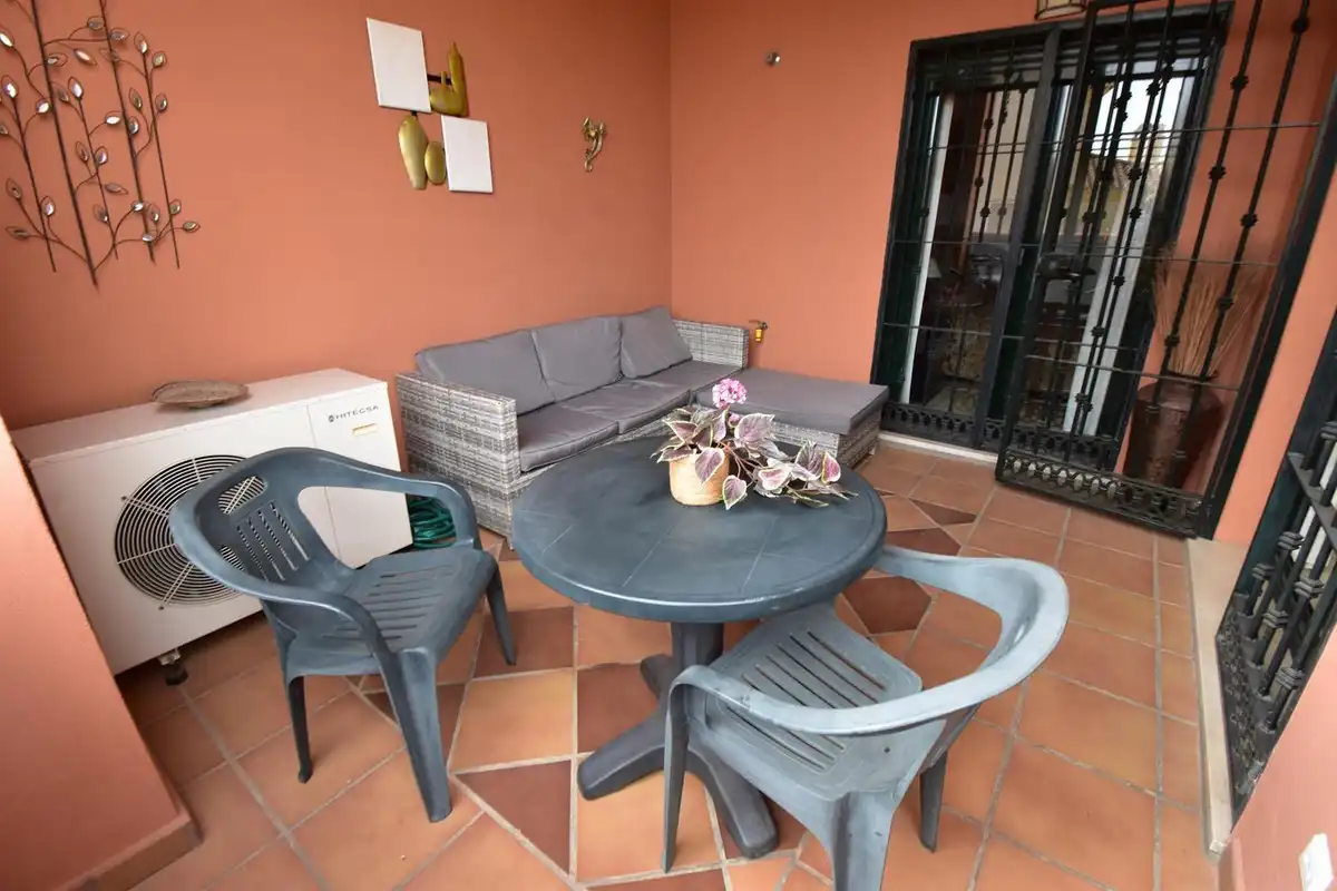 Terraza de Apartamento en venta en Macharaviaya con Aire acondicionado y Piscina comunitaria