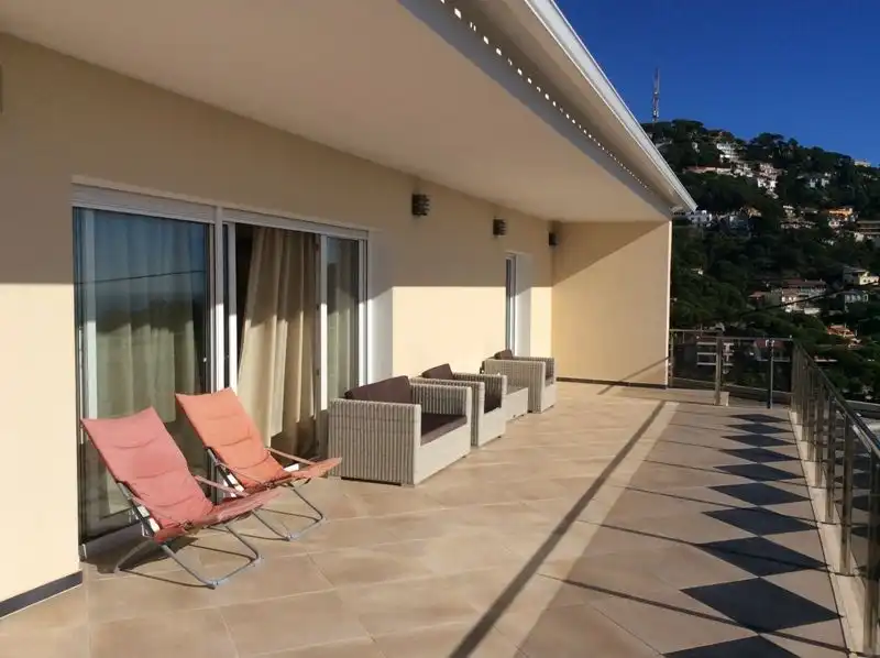 House with pool for sale in Roca Grossa, imagen 3