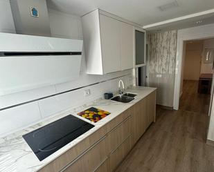 Flat to rent in Violeta, Reyes Católicos