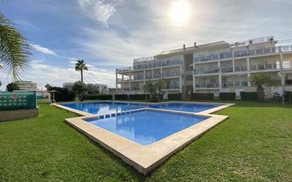 Swimming pool of Flat for sale in Oliva  with Terrace, Furnished and Community pool