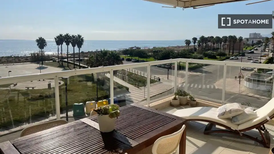 Terraza de Piso de alquiler en Daimús con Aire acondicionado, Calefacción y Amueblado